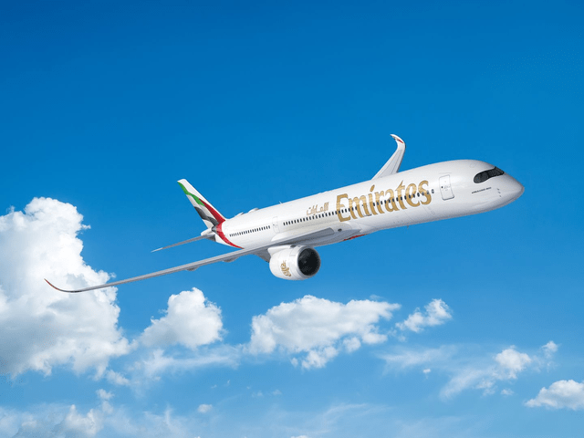 This image shows the Airbus A350 powered by Rolls-Royce aero engines in Emirates colors.